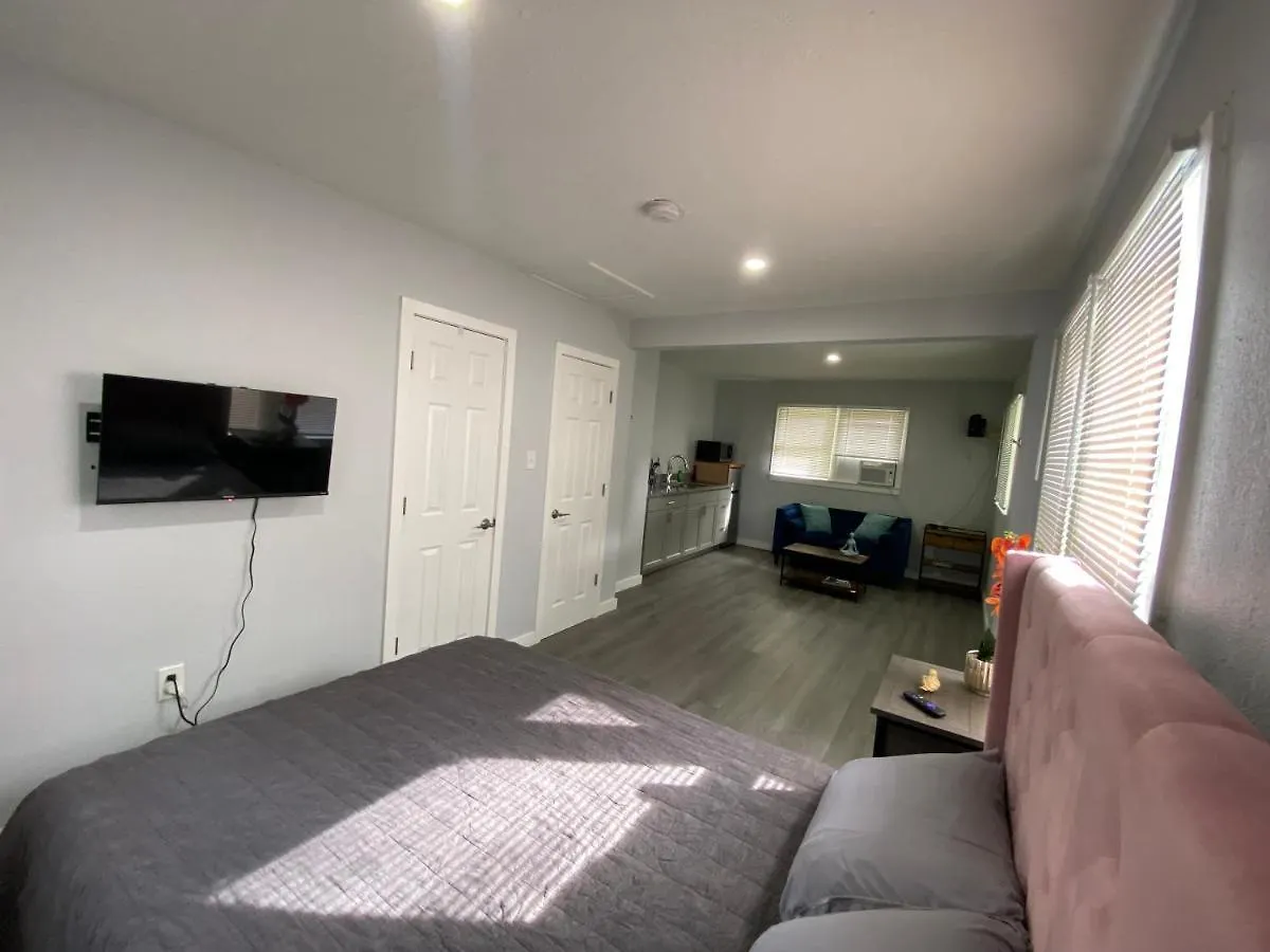 The Oasis Apartment Sanford